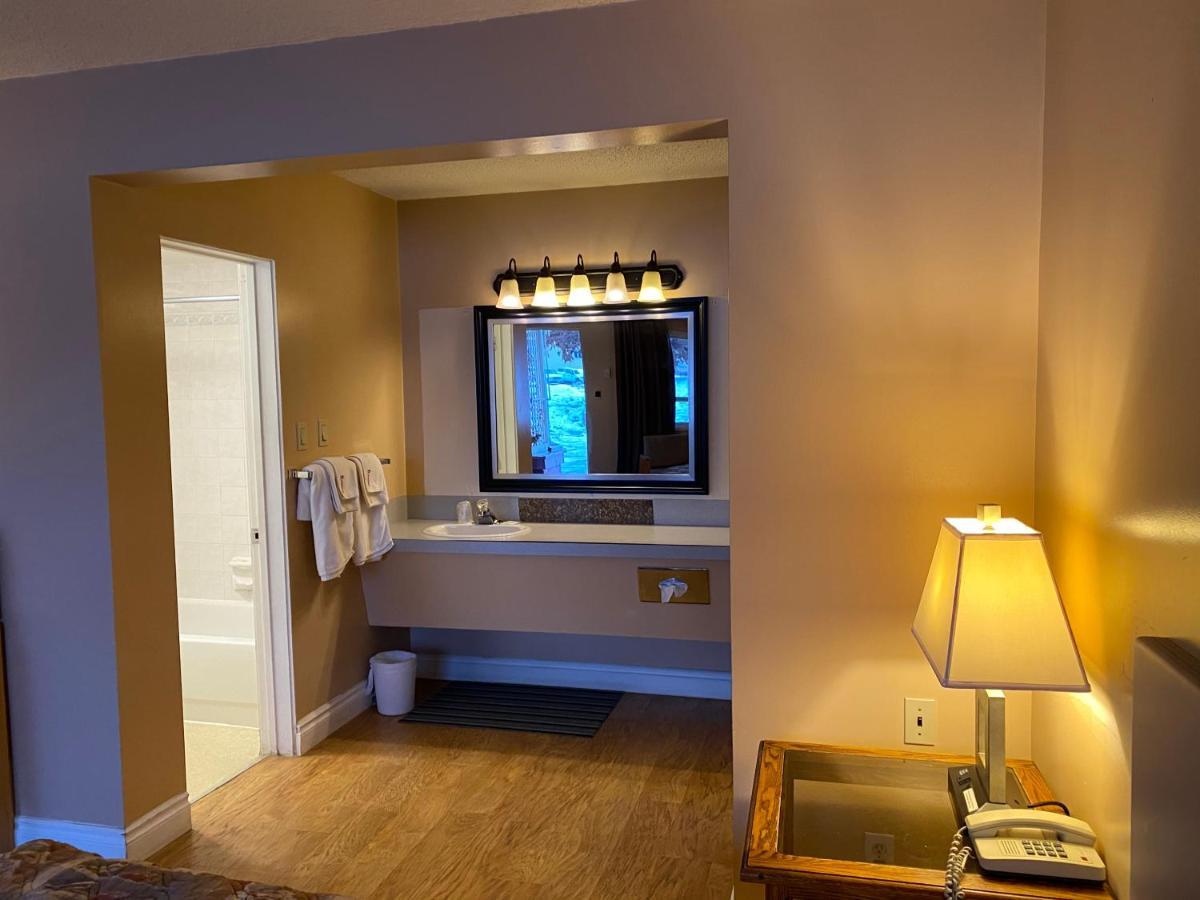 Rondo Motel Golden Extérieur photo
